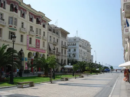 Коммерческая недвижимость в European Centre for the Development of Vocational Training