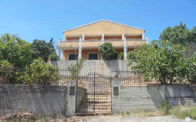 Отдельный дом в Corfu