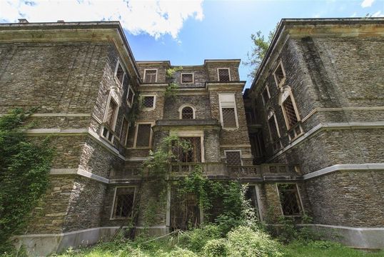 Замок в Вербания