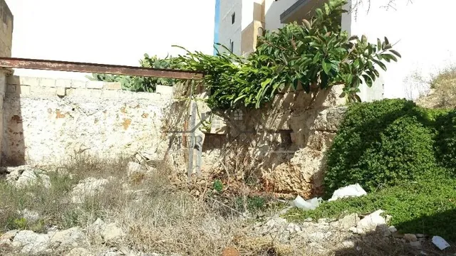 Земельный участок в Маниката