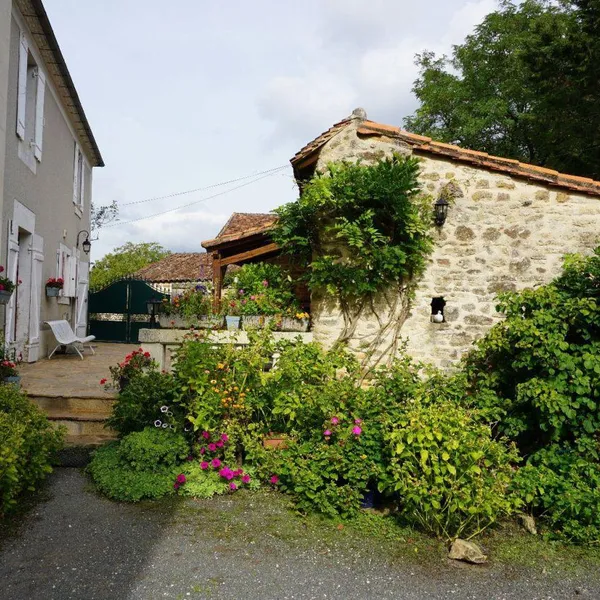 Дом в Nouvelle-Aquitaine, фото 1