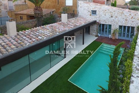 Вилла в Пальс