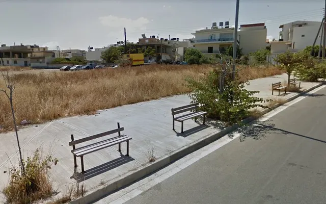 Земельный участок в Nea Alikarnassos