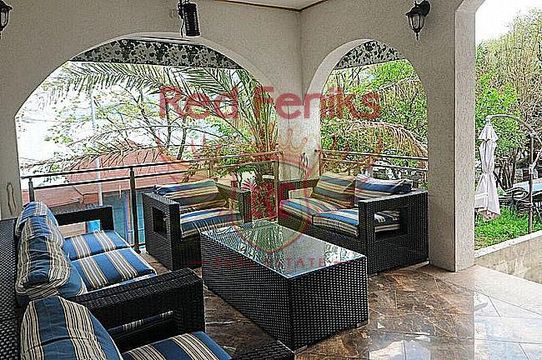 Дом в Ораховац