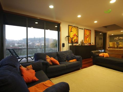 Дом в Виана до Кастело