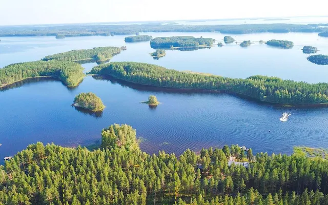 Земельный участок в Расила