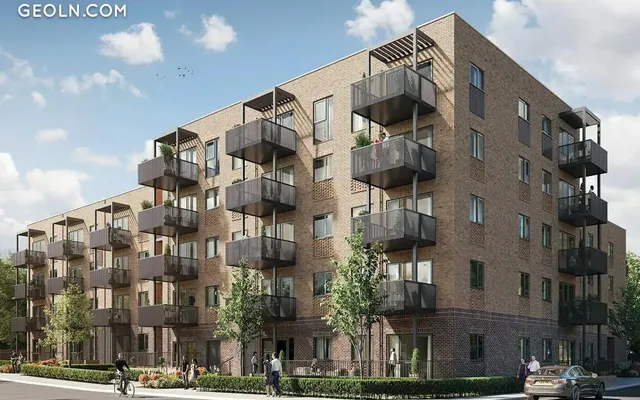 Dacres Wood Court in London