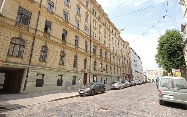 Коммерческая недвижимость в Старая Рига