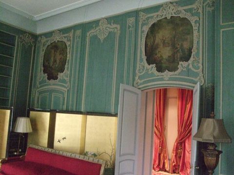 Квартира в Париж