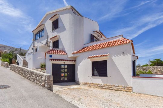 Вилла в Паг