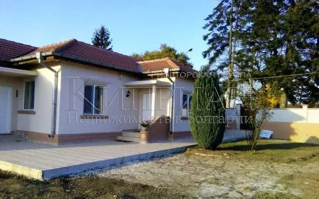 Дом в Балчик