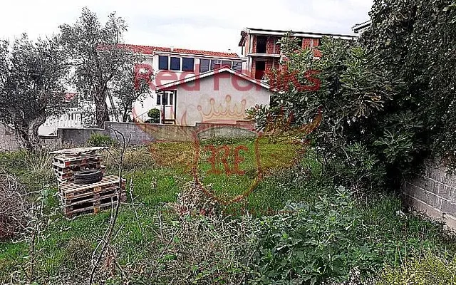 Земельный участок в Шушань