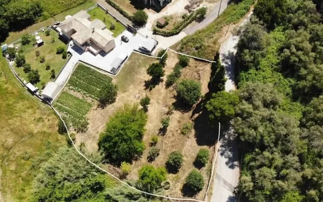 Земельный участок в Corfu