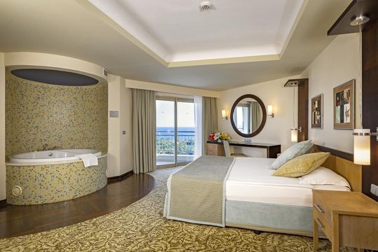 Отель в Анталия