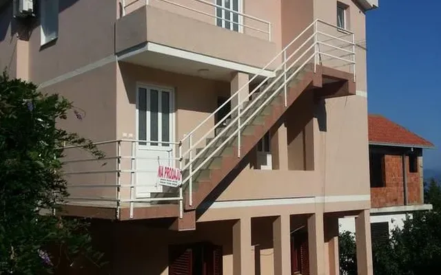 Дом в Утеха
