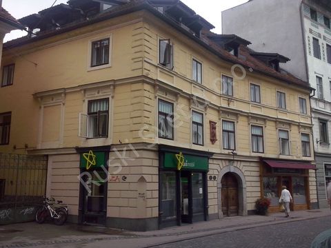 Дом в Любляна