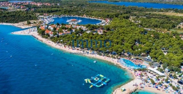 Земельный участок в Шибеник