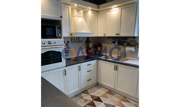 Дом в Равда