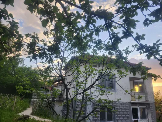 Дом в Сербия