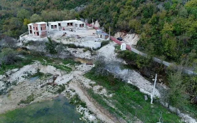 Коммерческая недвижимость в Вирпазар
