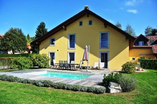 Дом в Эпаленж