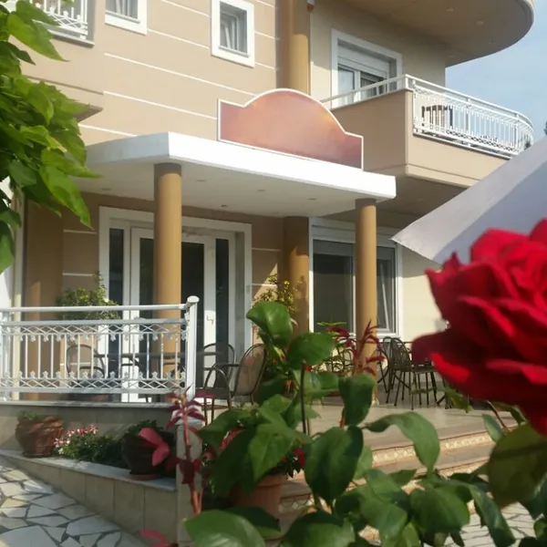 Отель в Катерини, фото 1