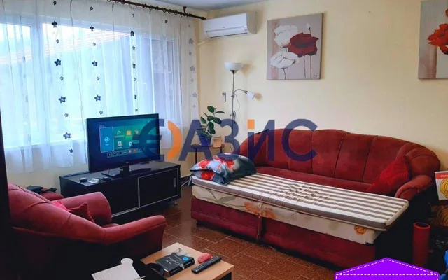 Дом в Бургасская область