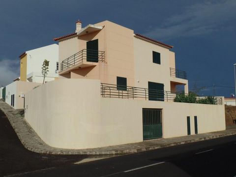 Вилла в Порту-Санту