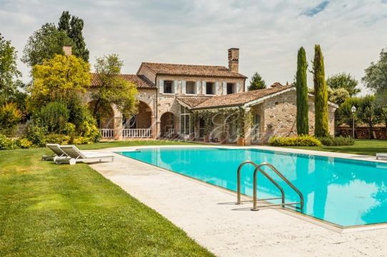 Вилла в Венеция