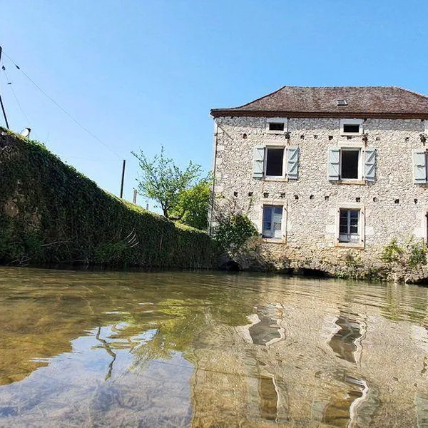 Дом в Nouvelle-Aquitaine, фото 1