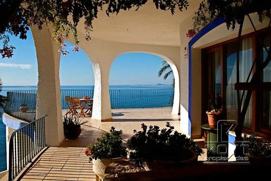 Вилла в Вилладжойоса