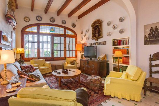 Отель в Кадакес