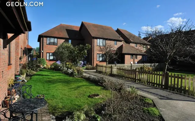Riverside Court in Tonbridge