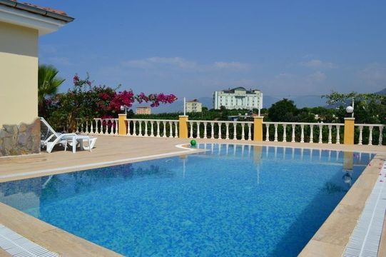 Дом в Махмутлар