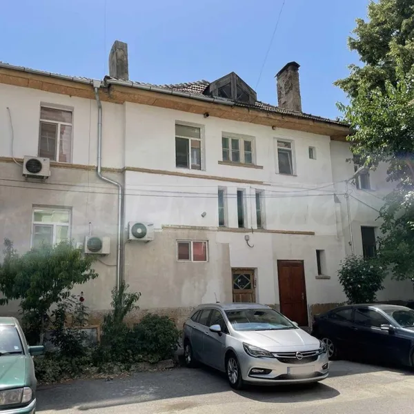 Квартира в 4-тирайон, фото 1