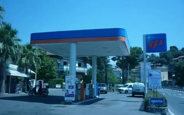 Сфера услуг в Бордигера
