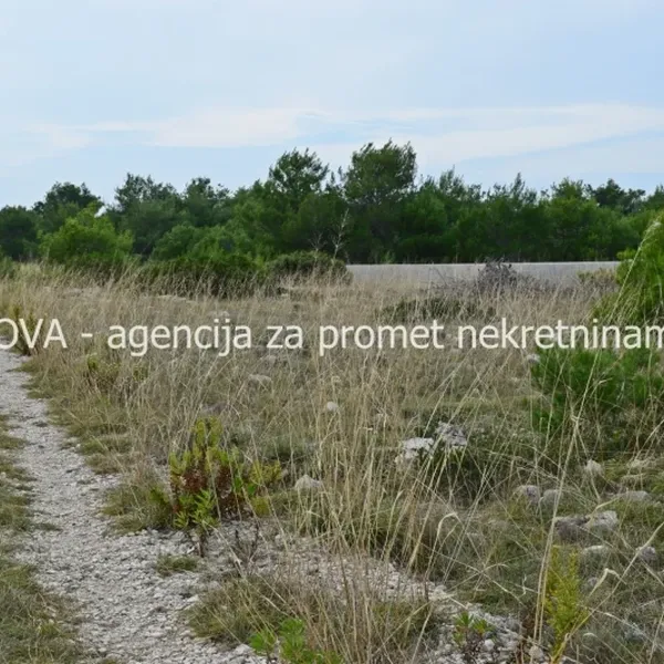 Земельный участок в Вир, фото 1