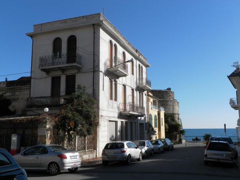 Магазин в Алассио