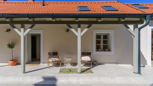 Дом в Тапольца