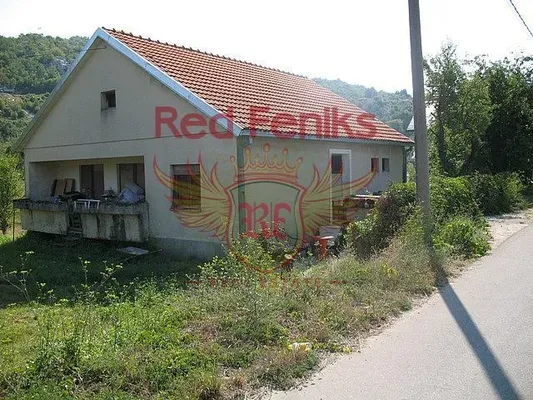 Дом в Цетине