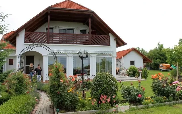Вилла в Кестхей