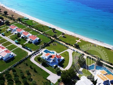 Вилла в Неа-Скиони