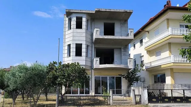 Мезонет в Паралиа