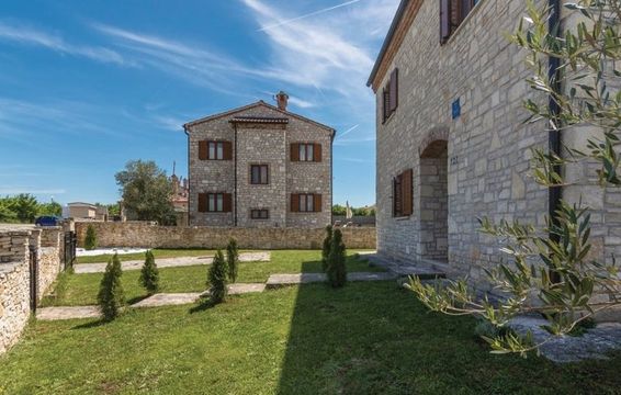 Вилла в Юршичи