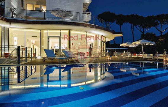 Отель в Форте-дей-Марми