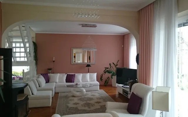 Вилла в Balatongyörök