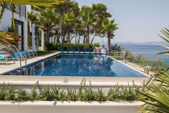 Вилла в Брач