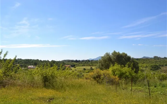 Земельный участок в Corfu