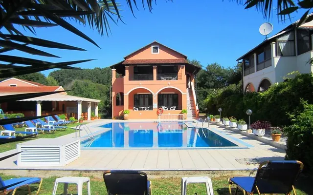 Коммерческая недвижимость в Corfu