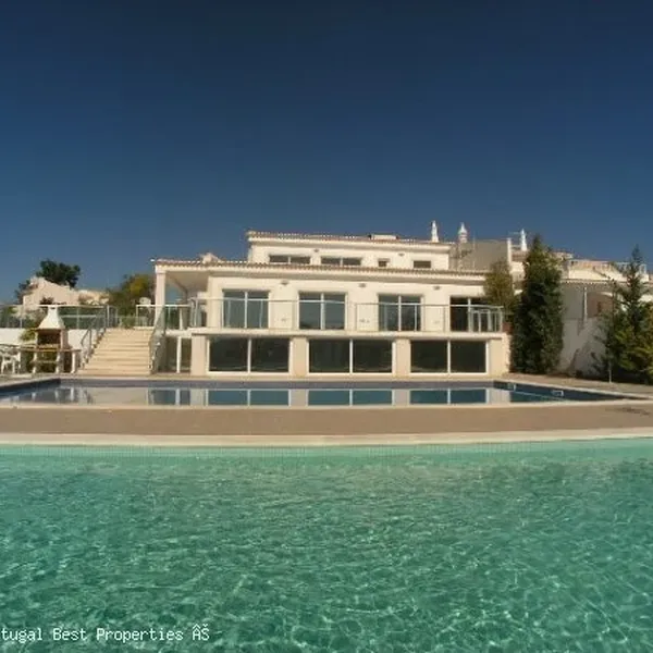 Вилла в Албуфейра, фото 1